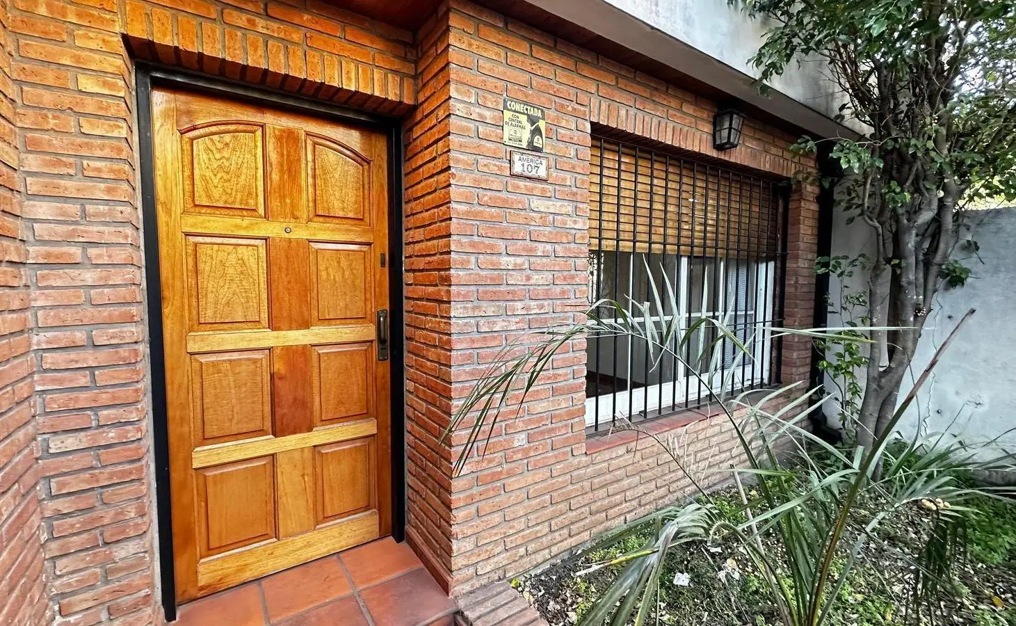 Casa en Haedo -Oportunidad - 5 ambientes - Parrilla - Quincho - Parque - Calefacción central 4