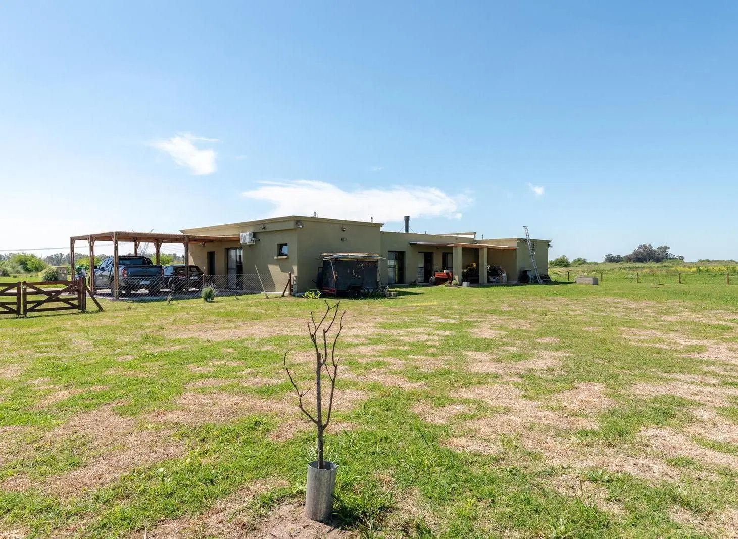 Venta Casa en Estancia Villa María, Canning. Venta o Permuta. Posibilidad de comprar lote anexo. 2