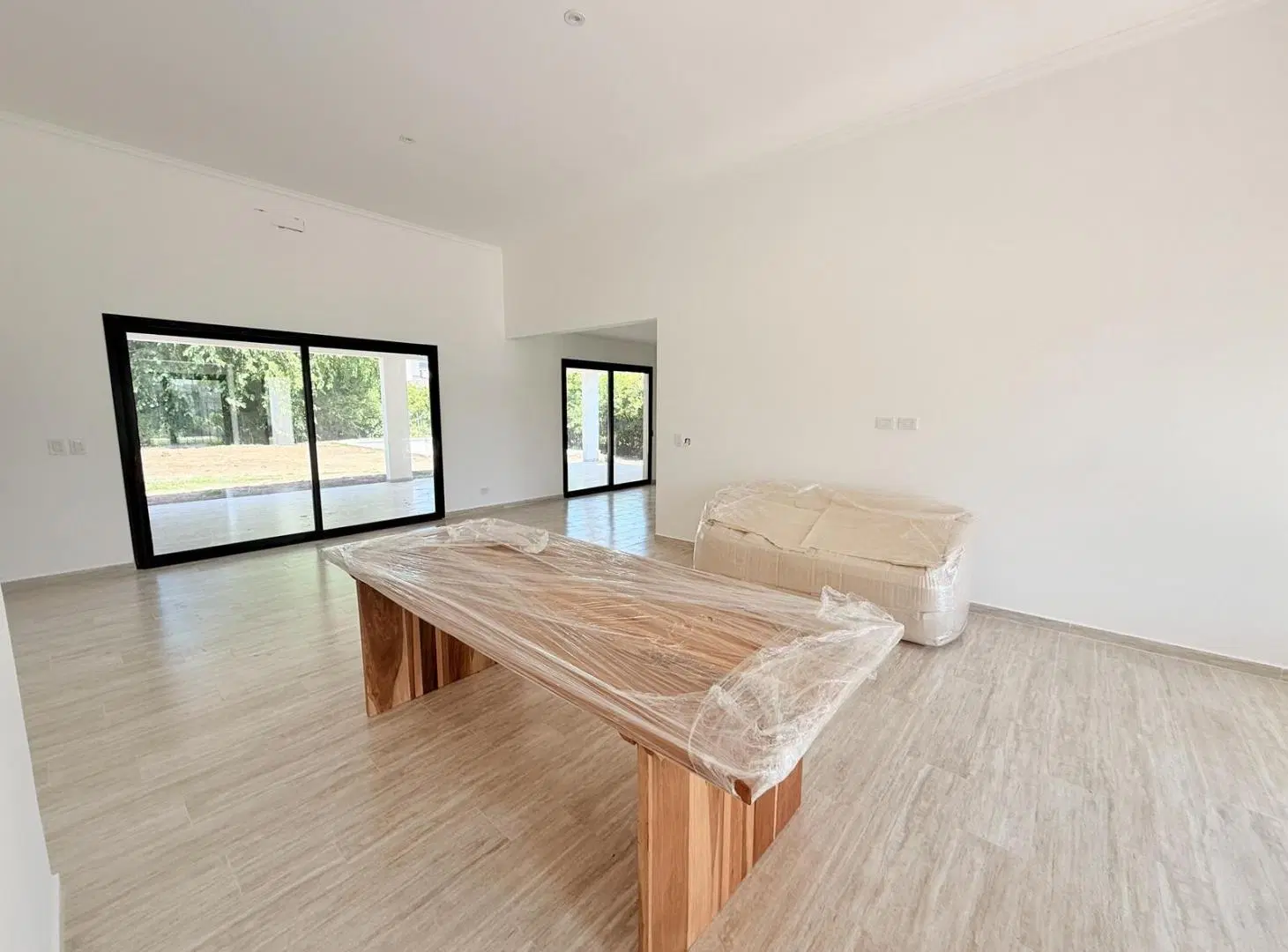 VENTA - CASA - SAN MATIAS - AREA 4 - LOTE INTERNO - A ESTRENAR 2