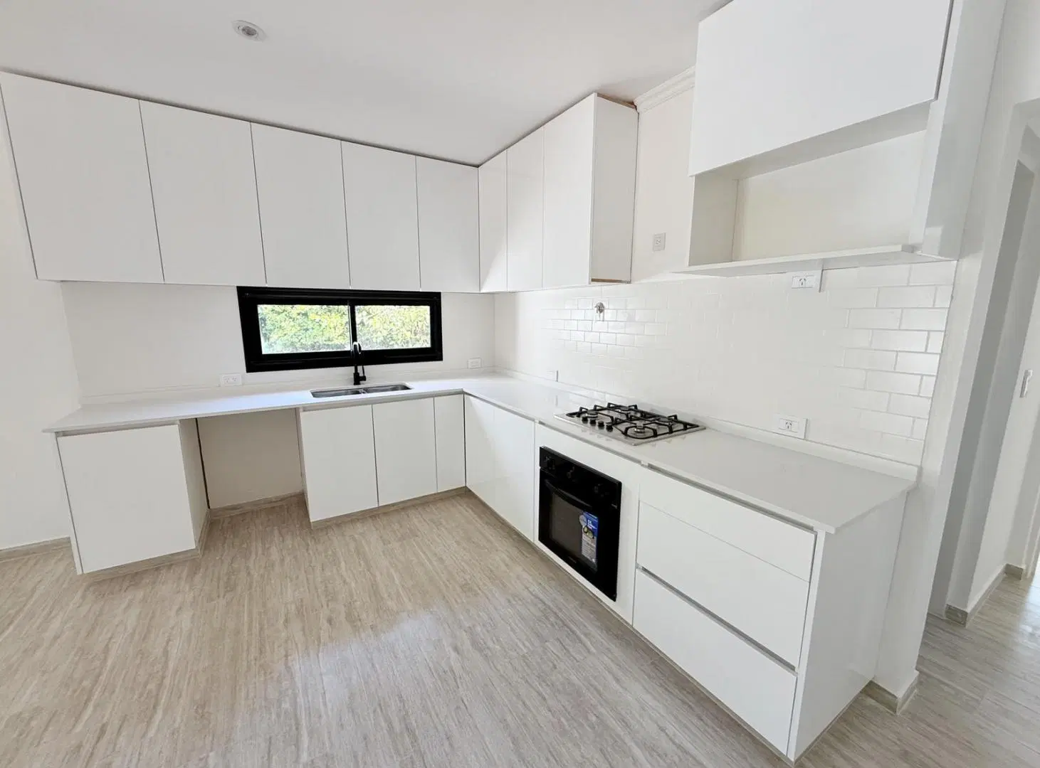 VENTA - CASA - SAN MATIAS - AREA 4 - LOTE INTERNO - A ESTRENAR 3