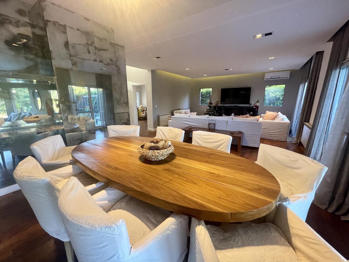 Foto de Alquiler casa 5 dormitorios al agua - Los Castores - Nordelta, imagen 1