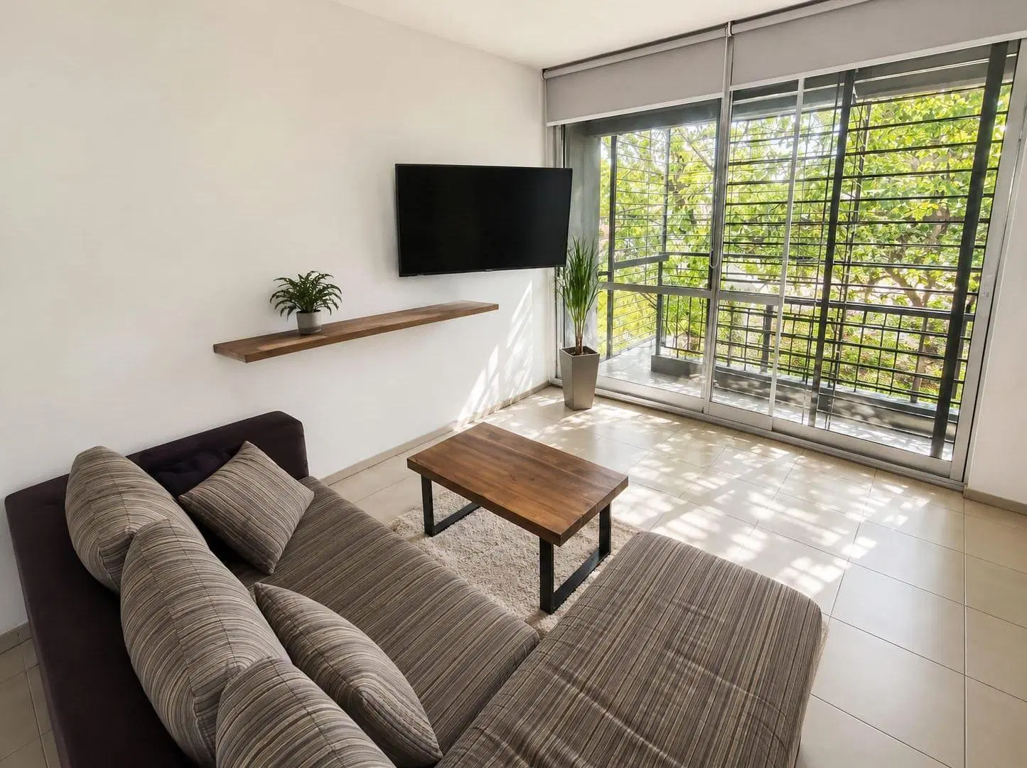Alquiler - Departamento - Monoambiente - Balcon - Frente - Devoto 4