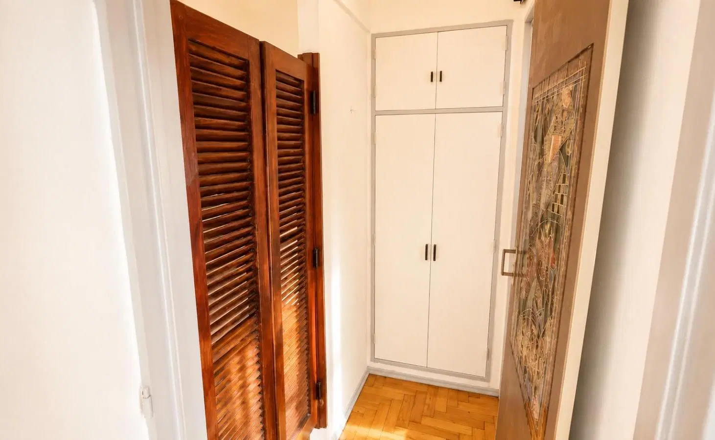 Departamento en Lomas De Zamora, depto 2 amb con balcon al frente, vista abierta, baulera, luminoso 4