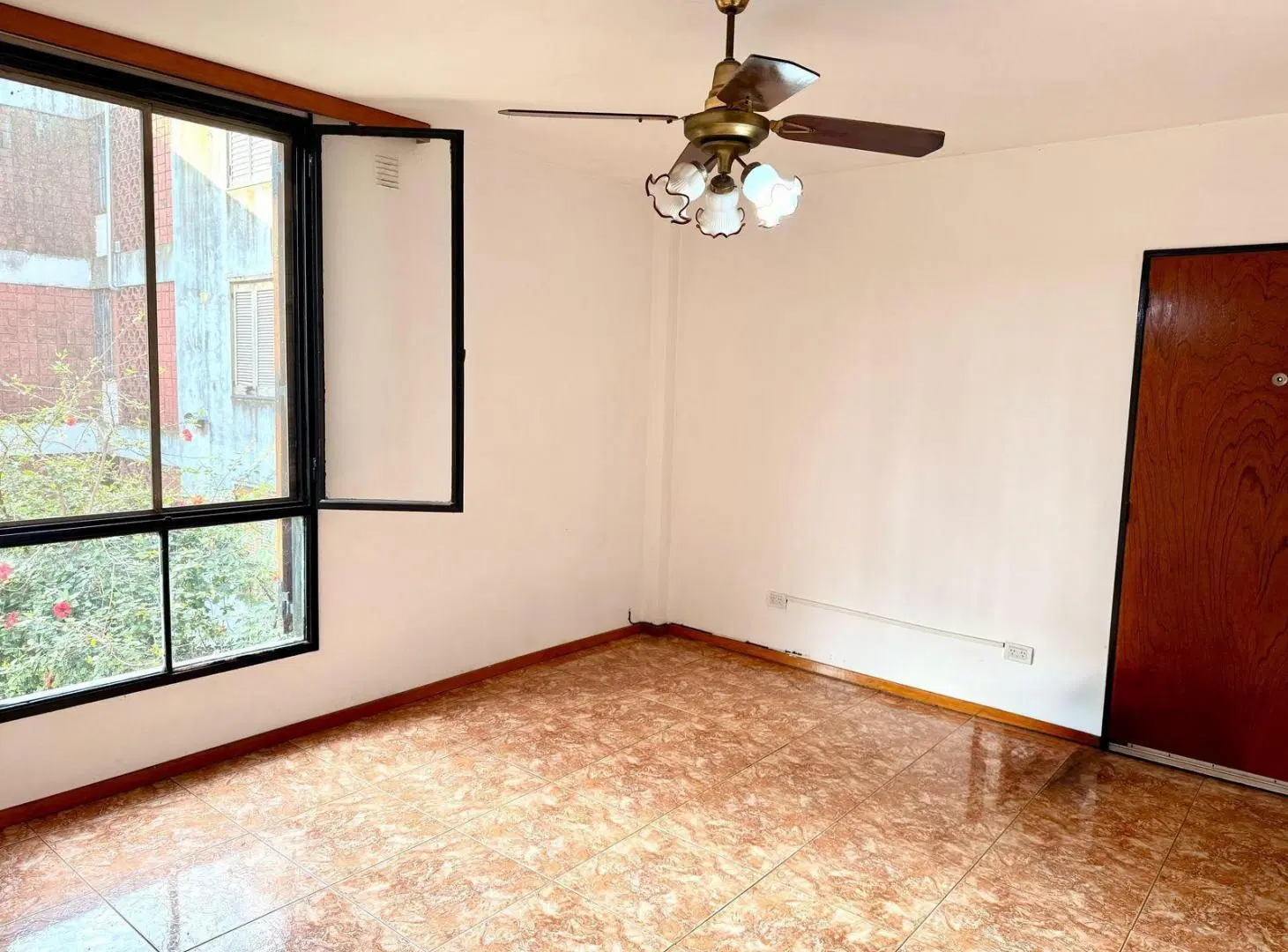 VENTA DEPARTAMENTO TRES AMBIENTES EN SAN JUSTO 5