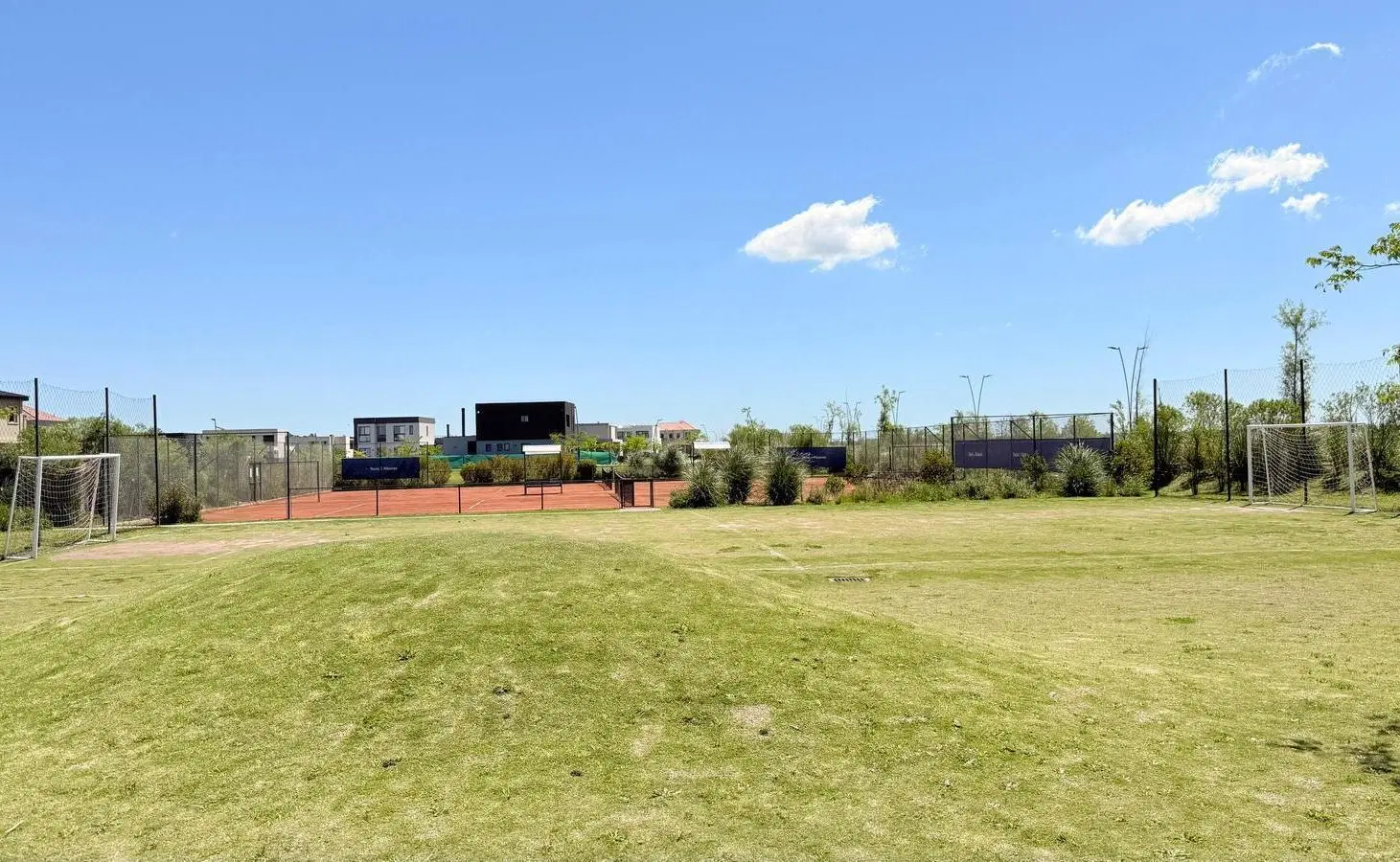 lote en venta, terreno, barrio riberas, puertos del lago, cuotas, financiar, permuta 4