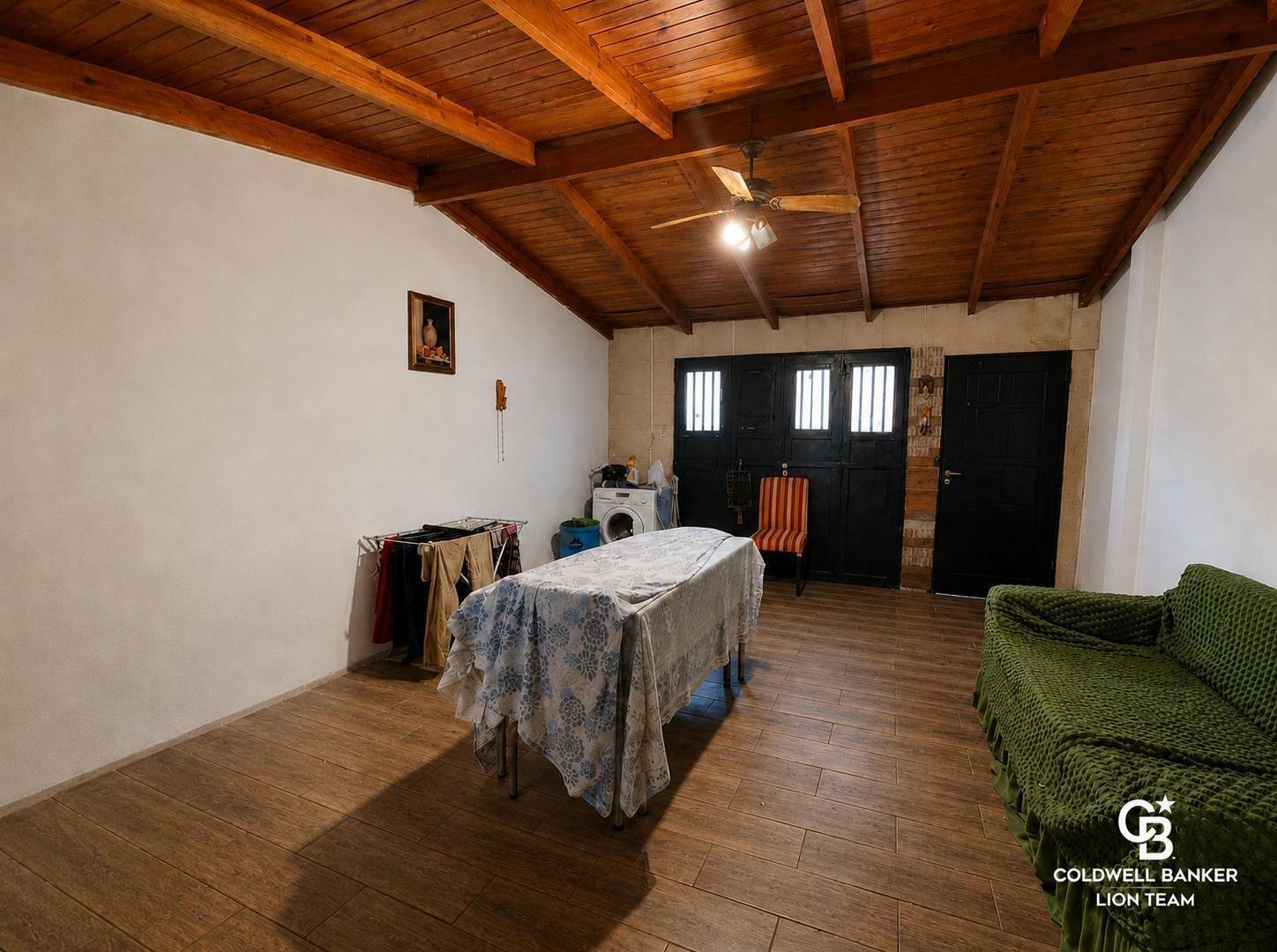 Venta de casa 4 ambientes en Villa Ballester