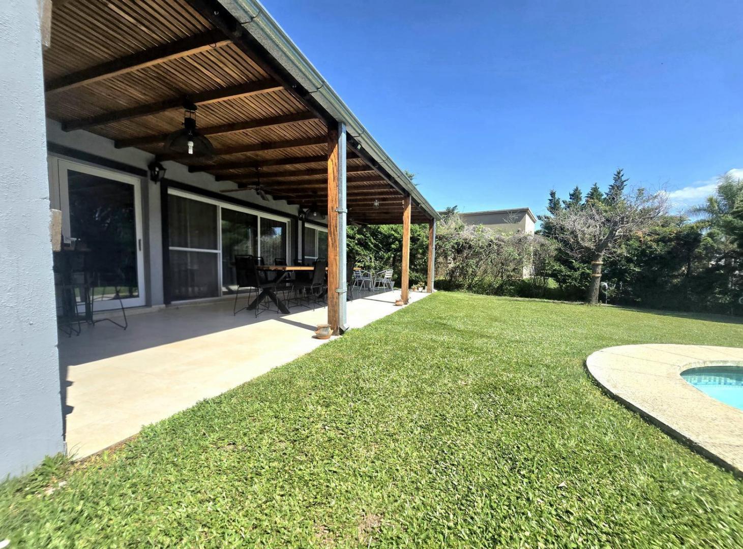 Casa en El Cantón Norte