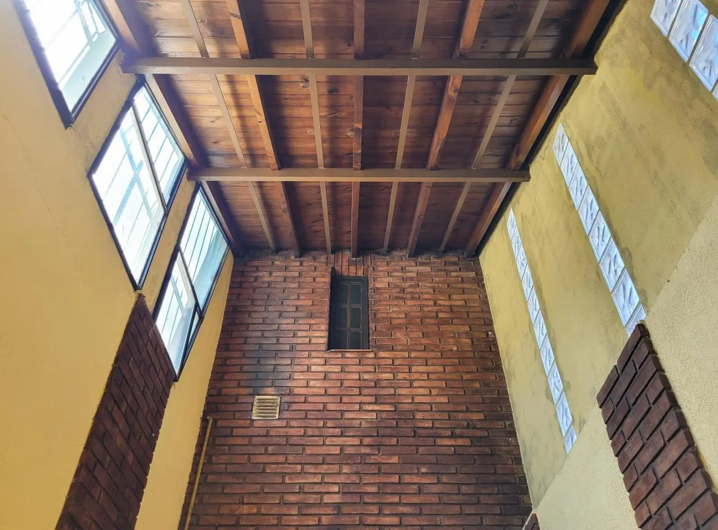 VENTA PERMUTA CASA DEPOSITO COMERCIAL VICTORIA SAN FERNANDO VIRREYES 5