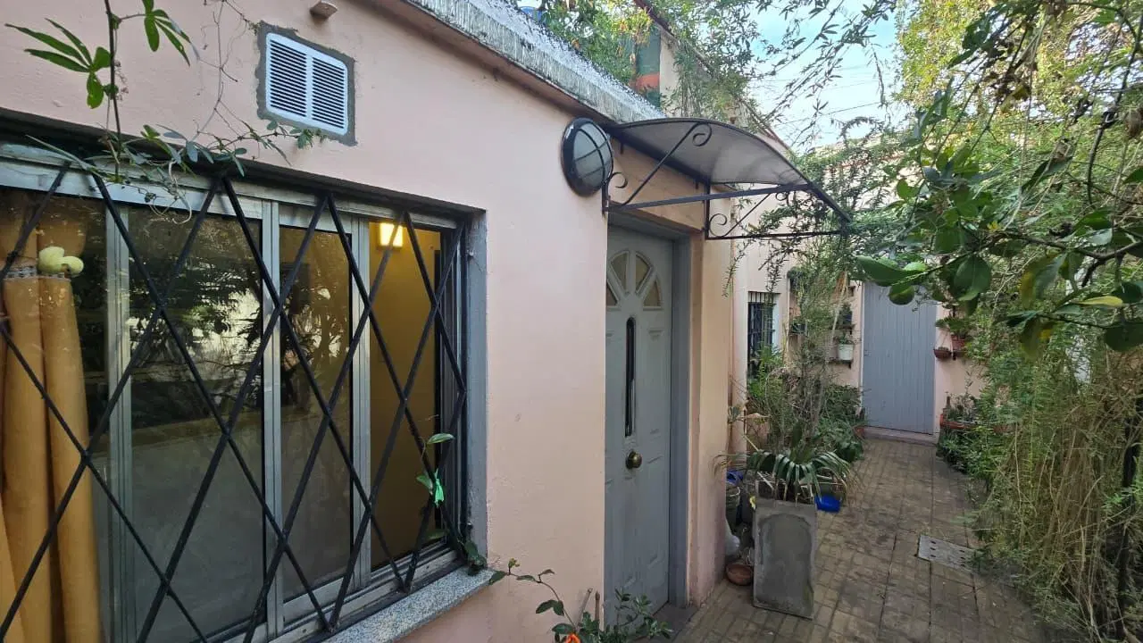 Casa en Moron, casa 5 amb en esquina, galeria, jardin, parque, apto crédito, ambientes luminosos 2