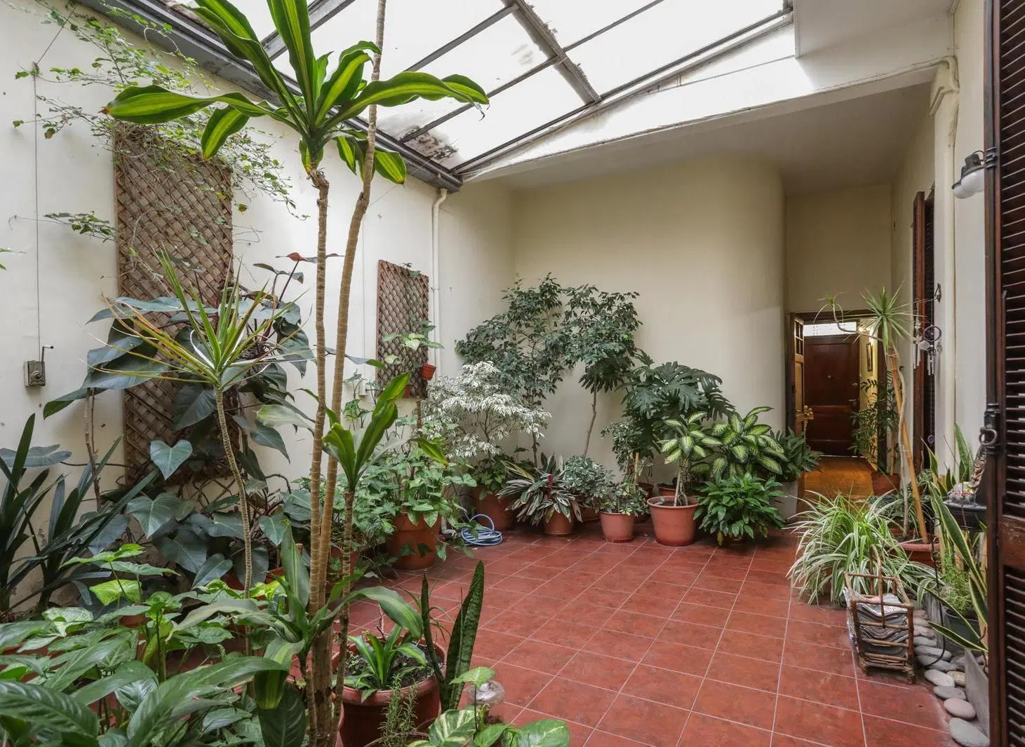 Venta PH de 3 ambientes en Colegiales con Cochera Patio y Terraza propia 5