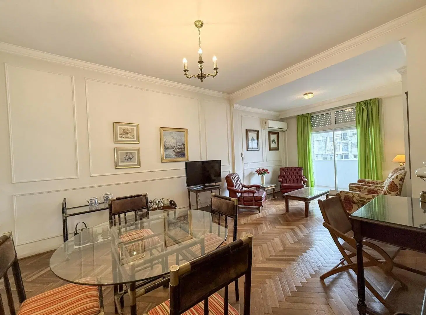 En  venta departamento en recoleta en venta 3 ambientes con dependencia y balcón. 4