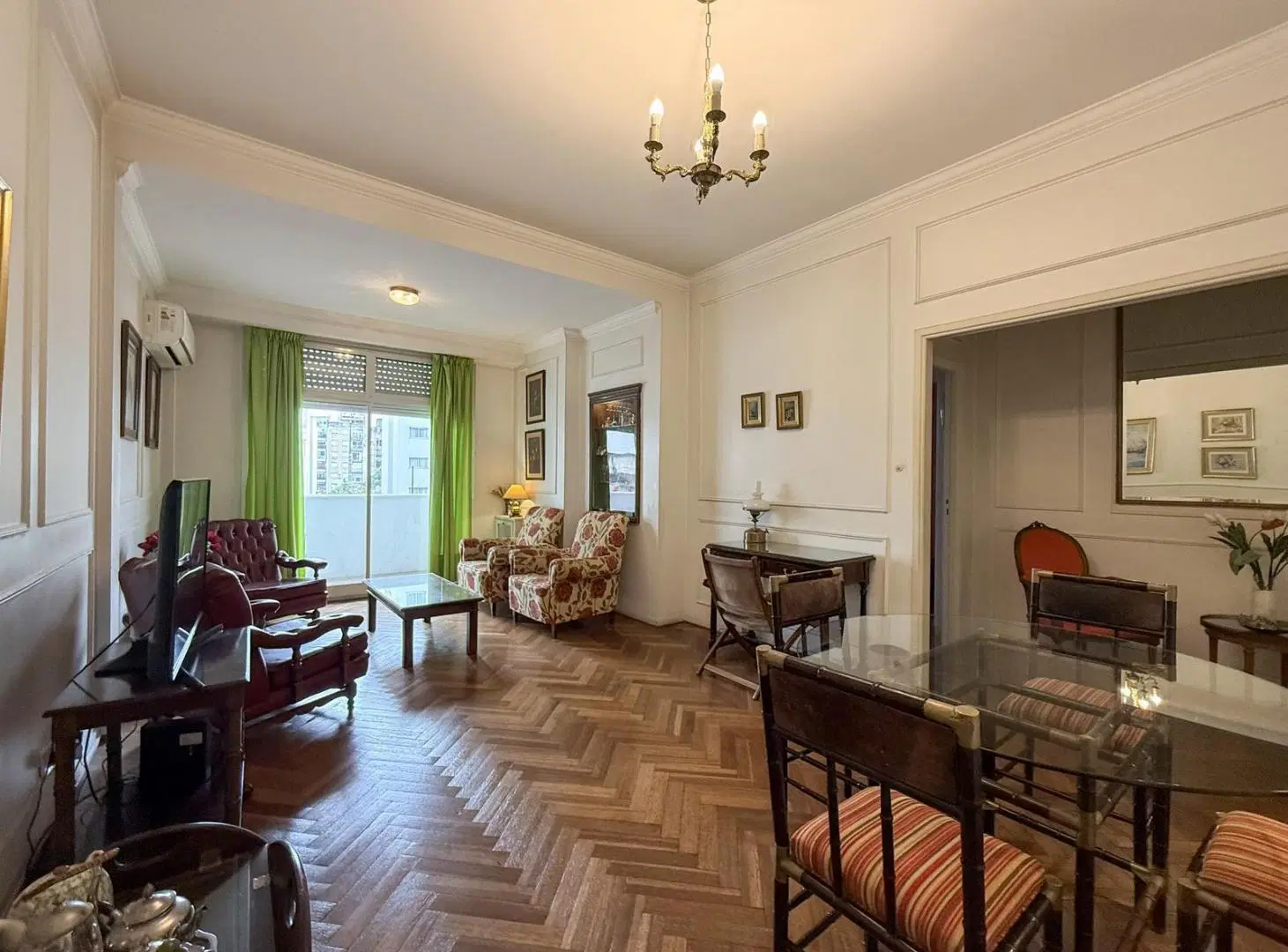 En  venta departamento en recoleta en venta 3 ambientes con dependencia y balcón. 3
