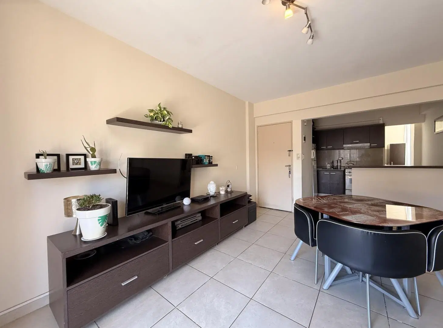 venta Depto 3 amb al frente centro Ramos Mejia 2