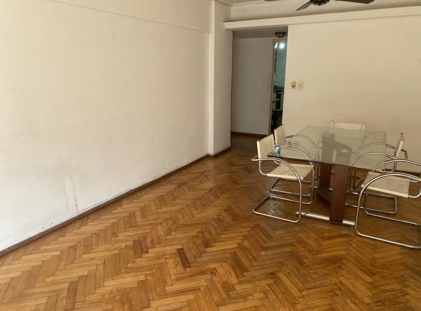 Venta departamento 2 dormitorios c/ balcon - Palermo - Bulnes 1700
