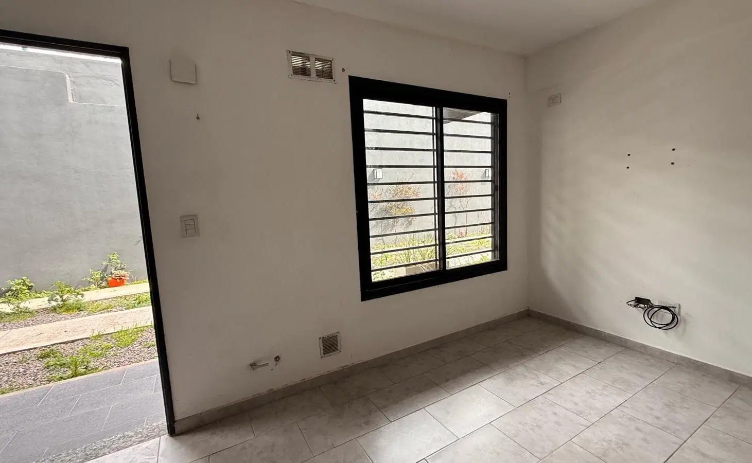 Venta Moderno dúplex de 2 ambientes en Morón – diseño contemporáneo y excelente ubicación 5