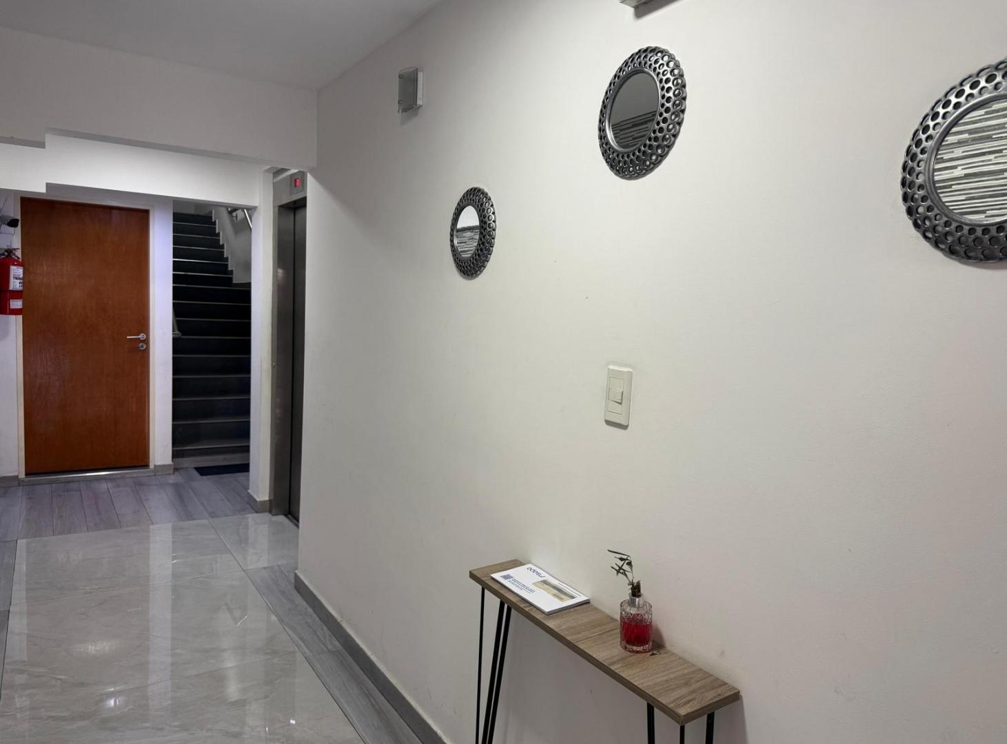 Foto de MATADEROS BARRIO NAON 3 AMB TOILETE, TERRAZA PROPIA APTO CREDITO A, imagen 2