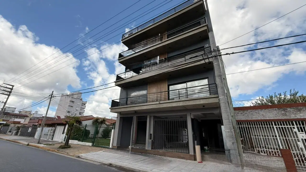 DPTO SAN JUSTO 3 AMB FINANCIADO COCHERA TERRAZA PROPIA DORMITORIO EN SUITE 5