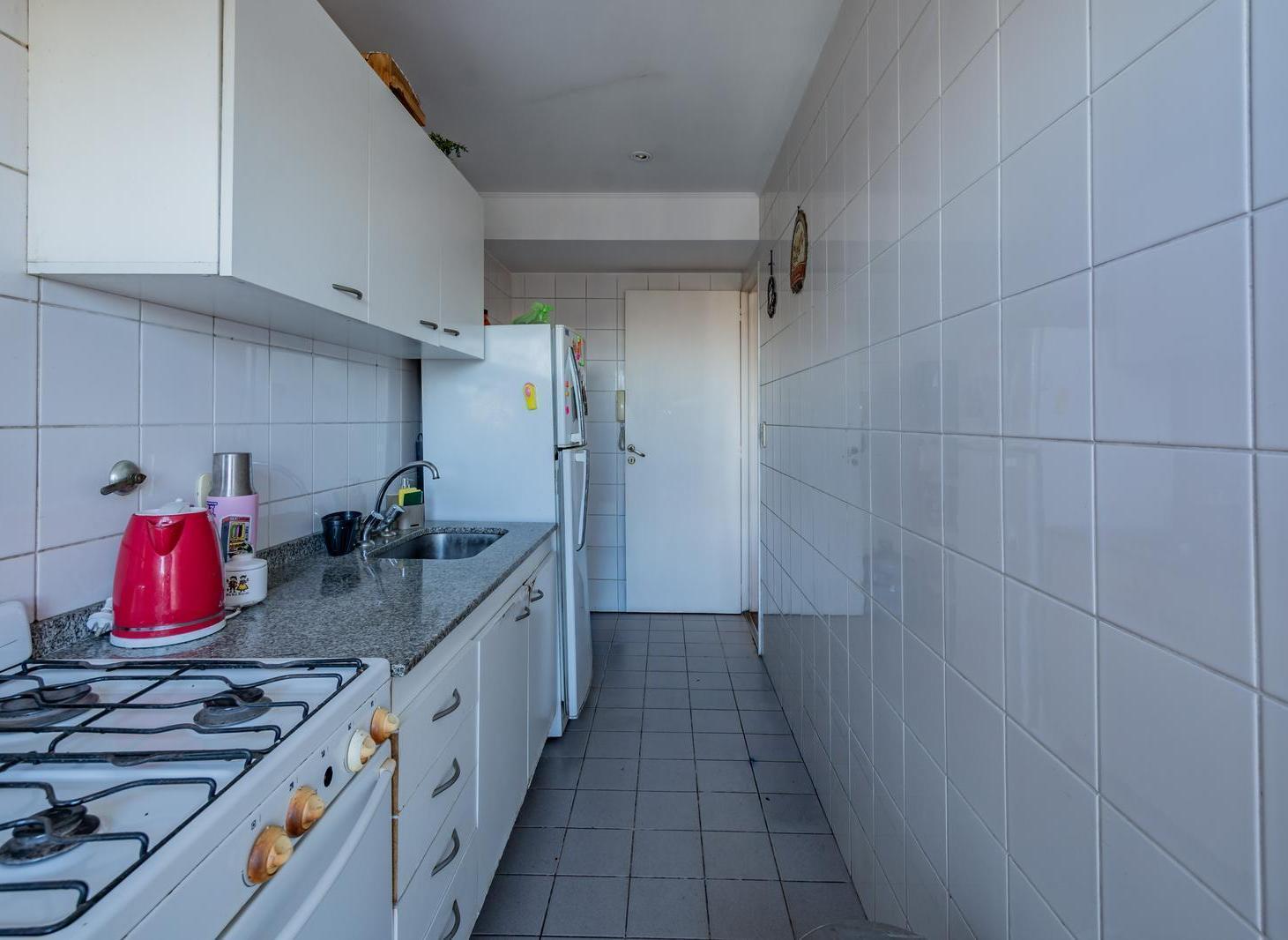 Foto de Venta - Departamento - 3 Ambientes - Balcon - Apto Credito - Permuta, imagen 3