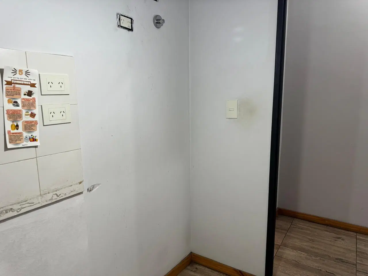 LOCAL EN ALQUILER PLANTA ALTA 123m2 4