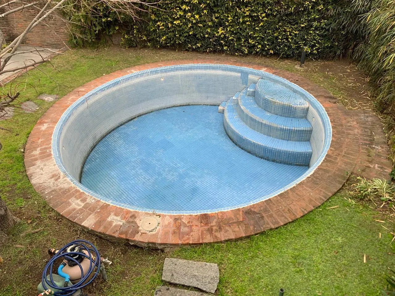 Venta Casa 4 ambientes Barrio Ingles Hurlingam 3