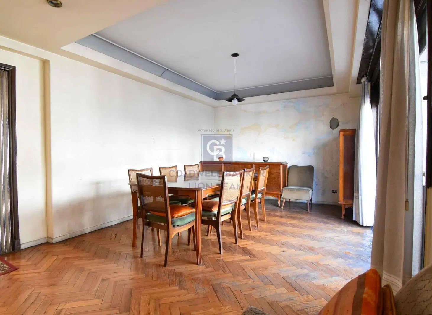 PH en venta 6 ambientes con cochera , balcon y terraza. 8