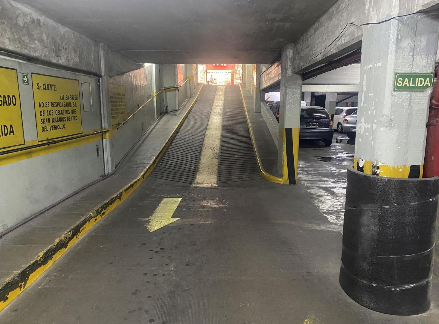 Foto de Venta Garage +60 cocheras - Microcentro - Esmeralda 600, imagen 1