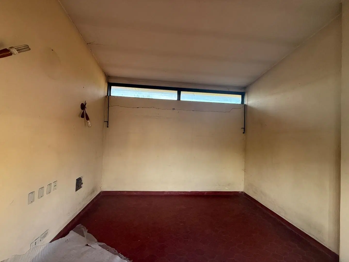 CASA EN VENTA 4AMB CASTELAR NORTE 3