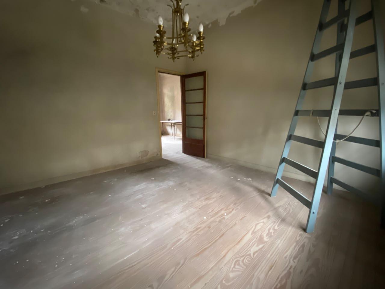 Foto de VENTA – PROPIEDAD MULTIFAMILIAR EN MONTE CASTRO – IDEAL INVERSIÓN Y DESARROLLO, imagen 2