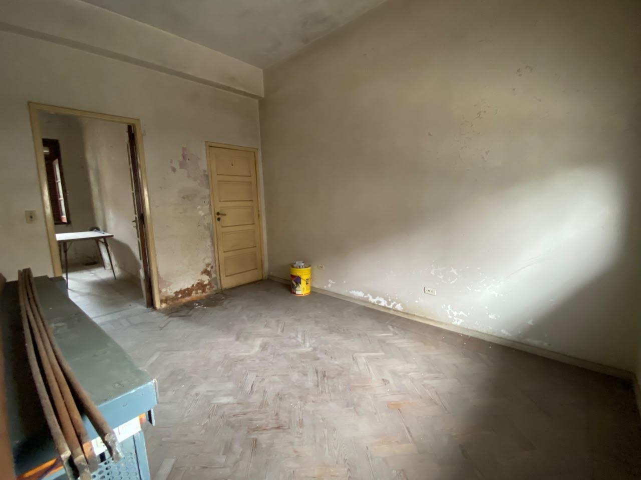 Foto de VENTA – PROPIEDAD MULTIFAMILIAR CON 2 PH EN MONTE CASTRO, imagen 2