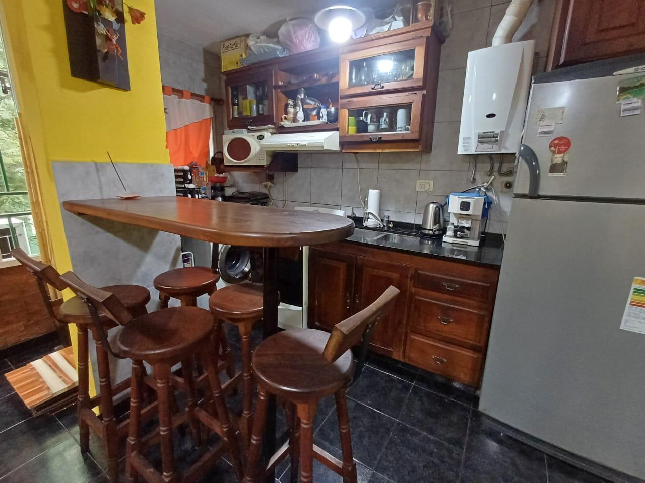 Foto de Venta Departamento de 3 ambientes con espacio guarda coches, imagen 3