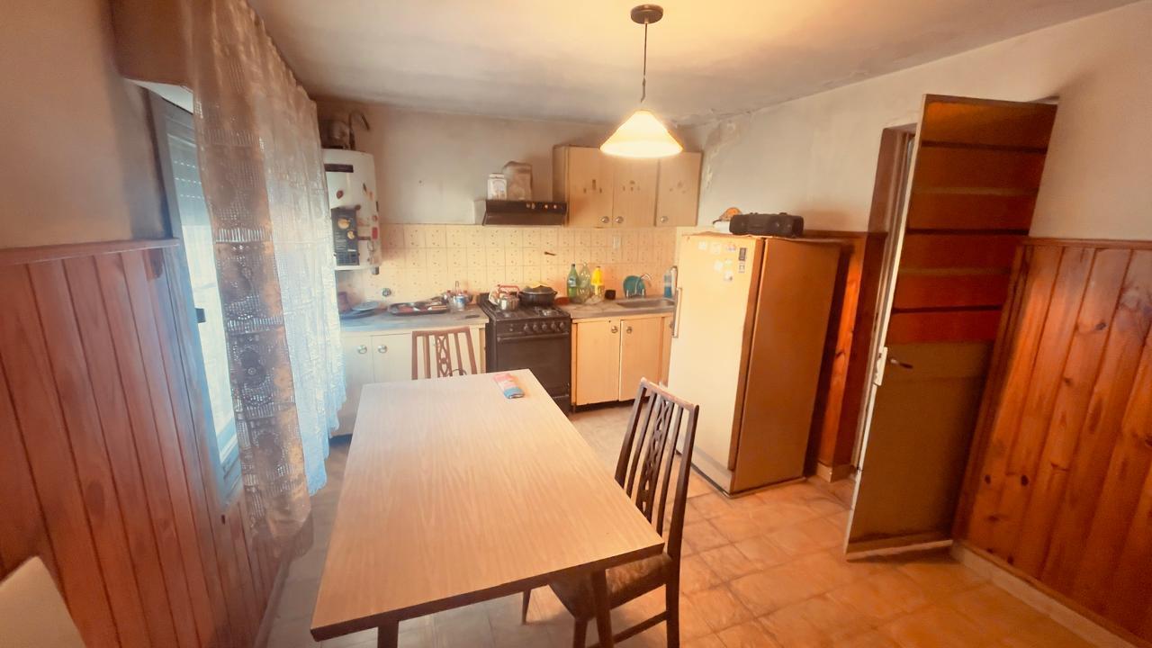 Foto de VENTA Casa con GRAN terreno en Longchamps, imagen 5