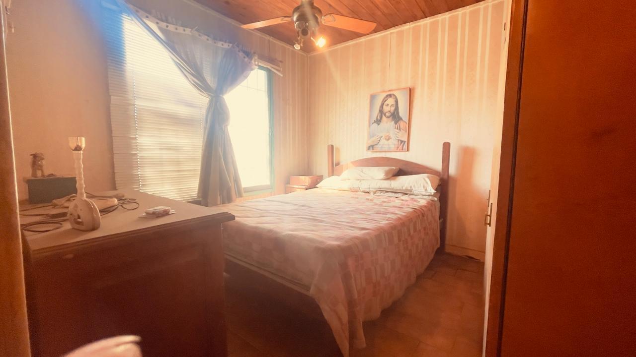 Foto de VENTA Casa con GRAN terreno en Longchamps, imagen 3
