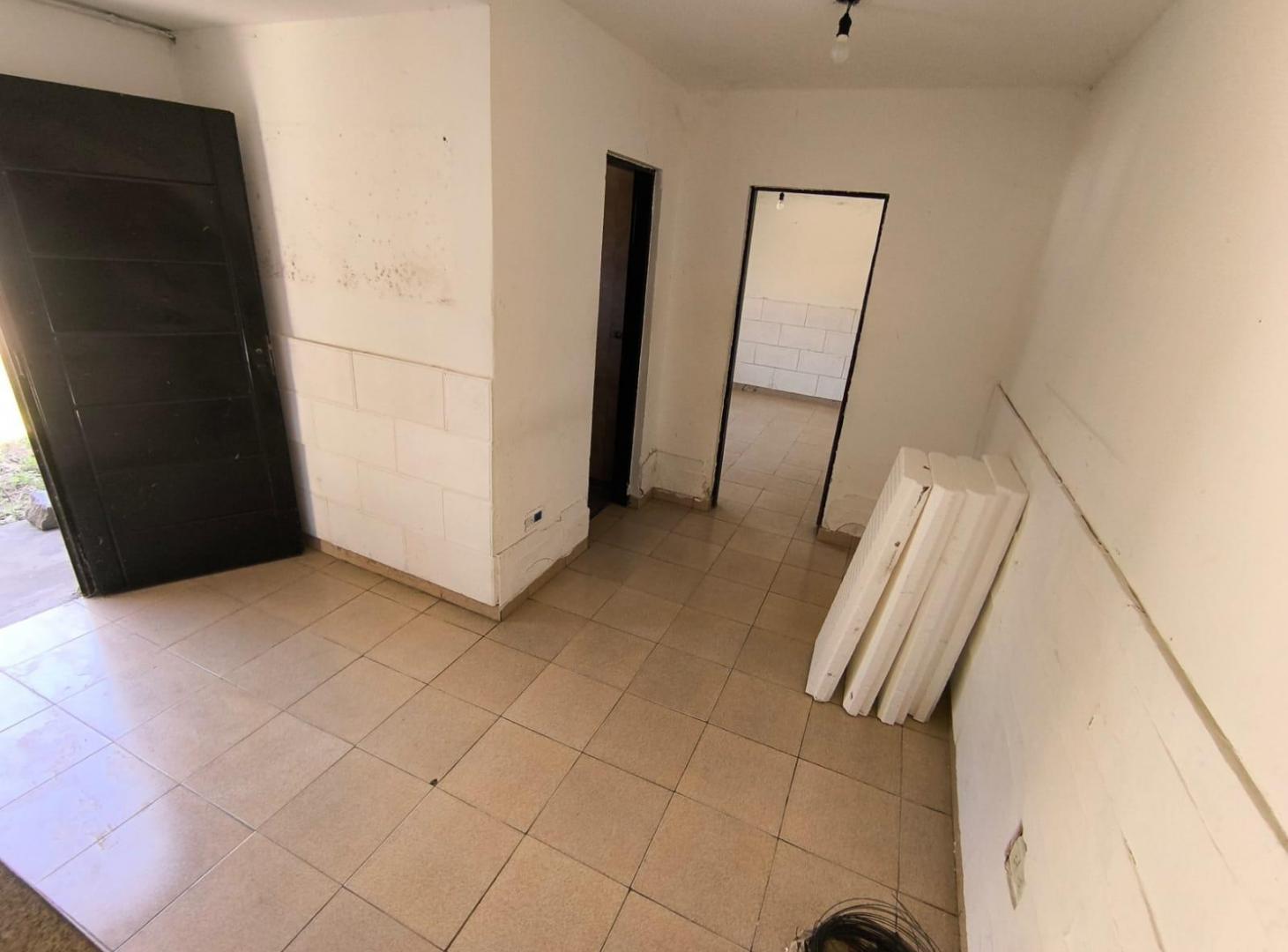 Foto de Edificio Comercial en Lomas de Zamora Oeste, imagen 1