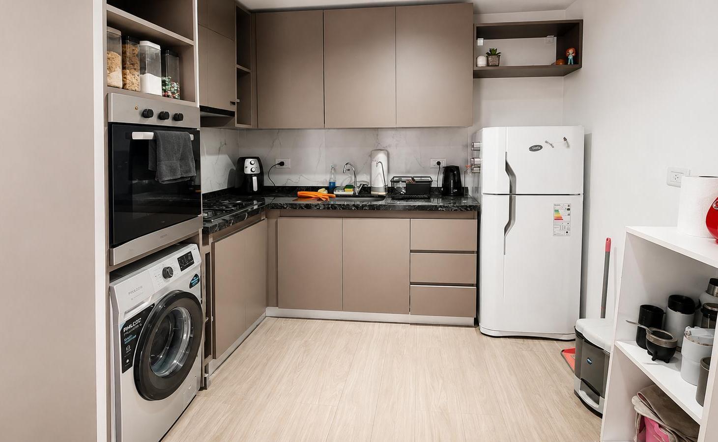 Foto de VENTA-DEPARTAMENTO 2AMBIENTES CON BALCON AL FRENTE Y TOILETTE, imagen 4