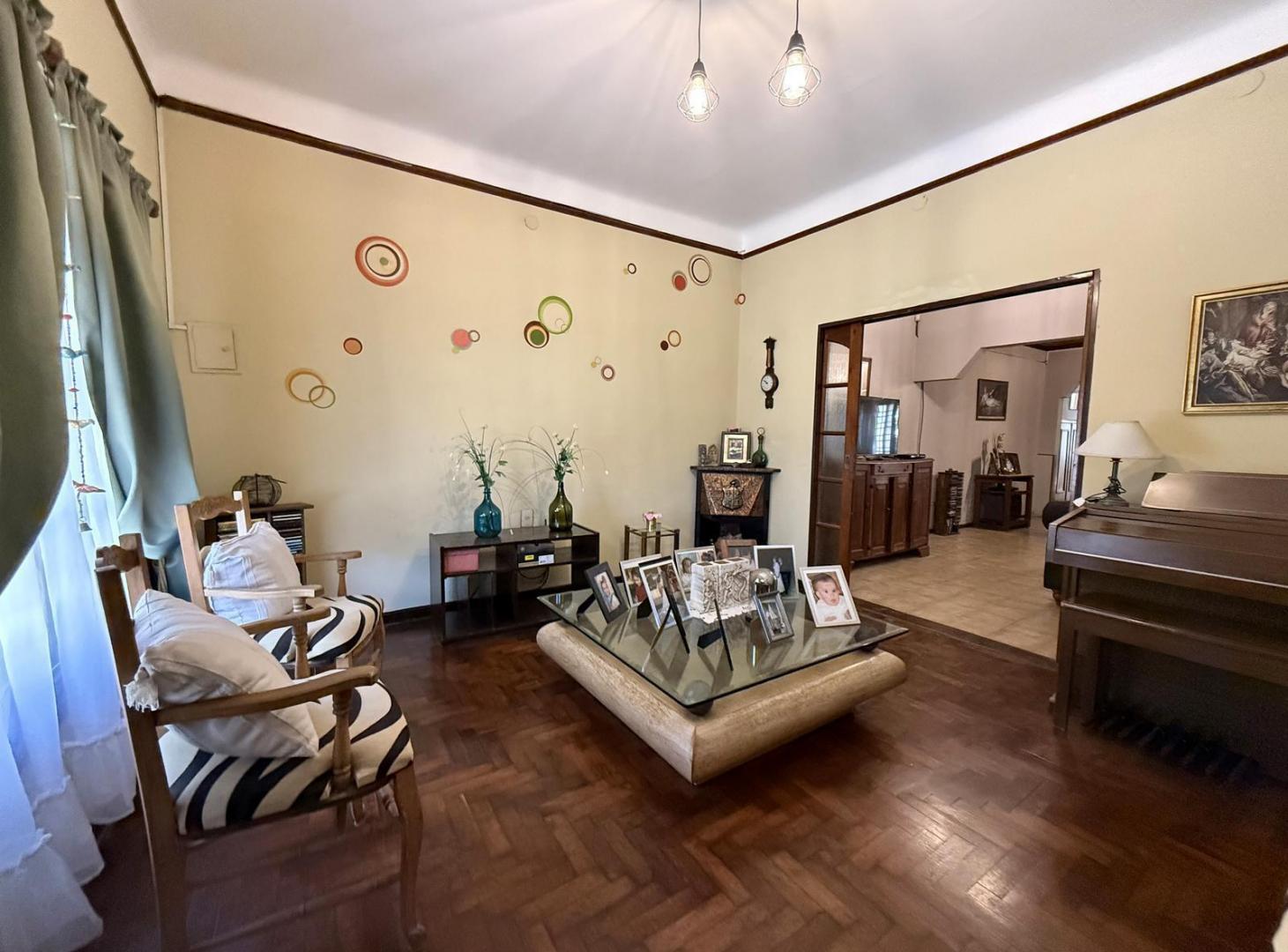 Foto de Venta Casa en Quilmes 4 ambientes Garage Patio Apto Credito, imagen 5