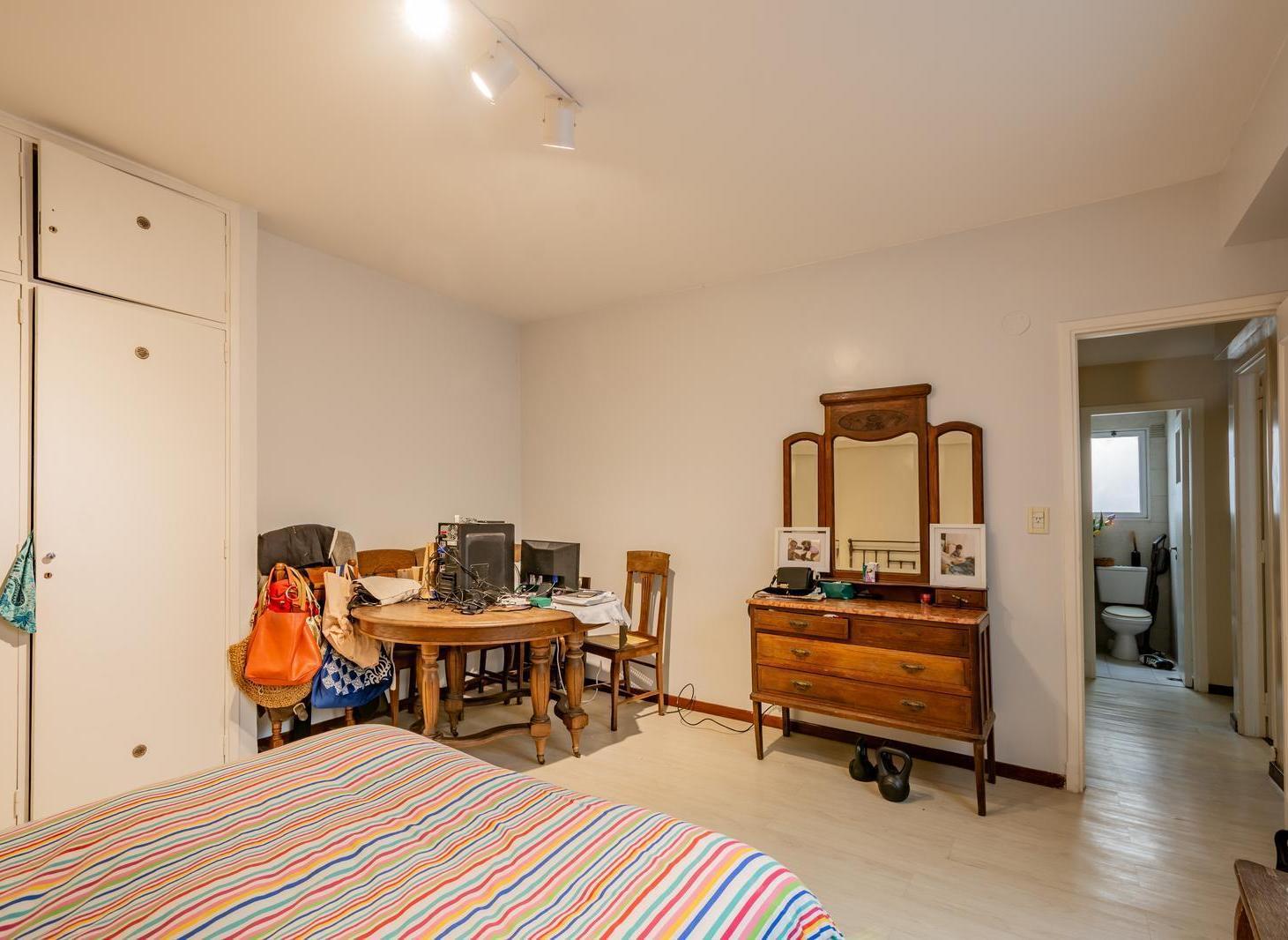 Foto de Venta - Departamento - 3 Ambientes - Belgrano - Apto Credito - Cochera, imagen 2