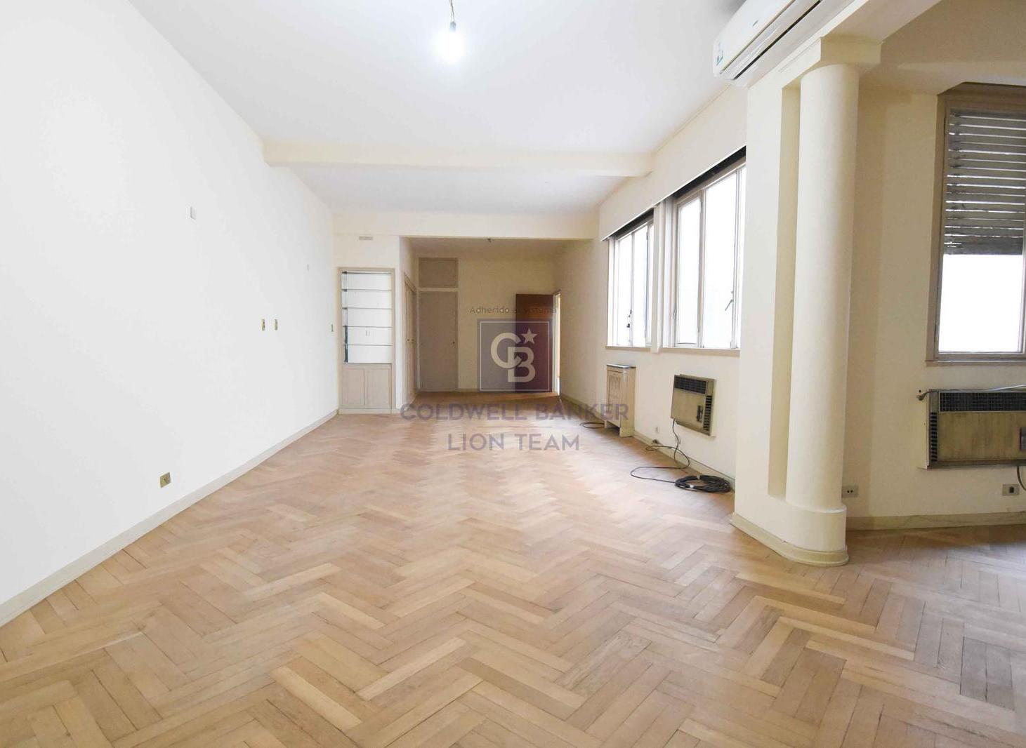 Foto de Venta - Departamento - 5 Ambientes - Dependencia - Balcon - Apto, imagen 3