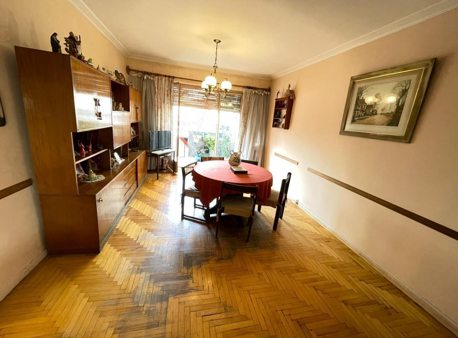 Foto de Venta Departamento 4 ambientes con Balcon al Frente en Caballito, imagen 4