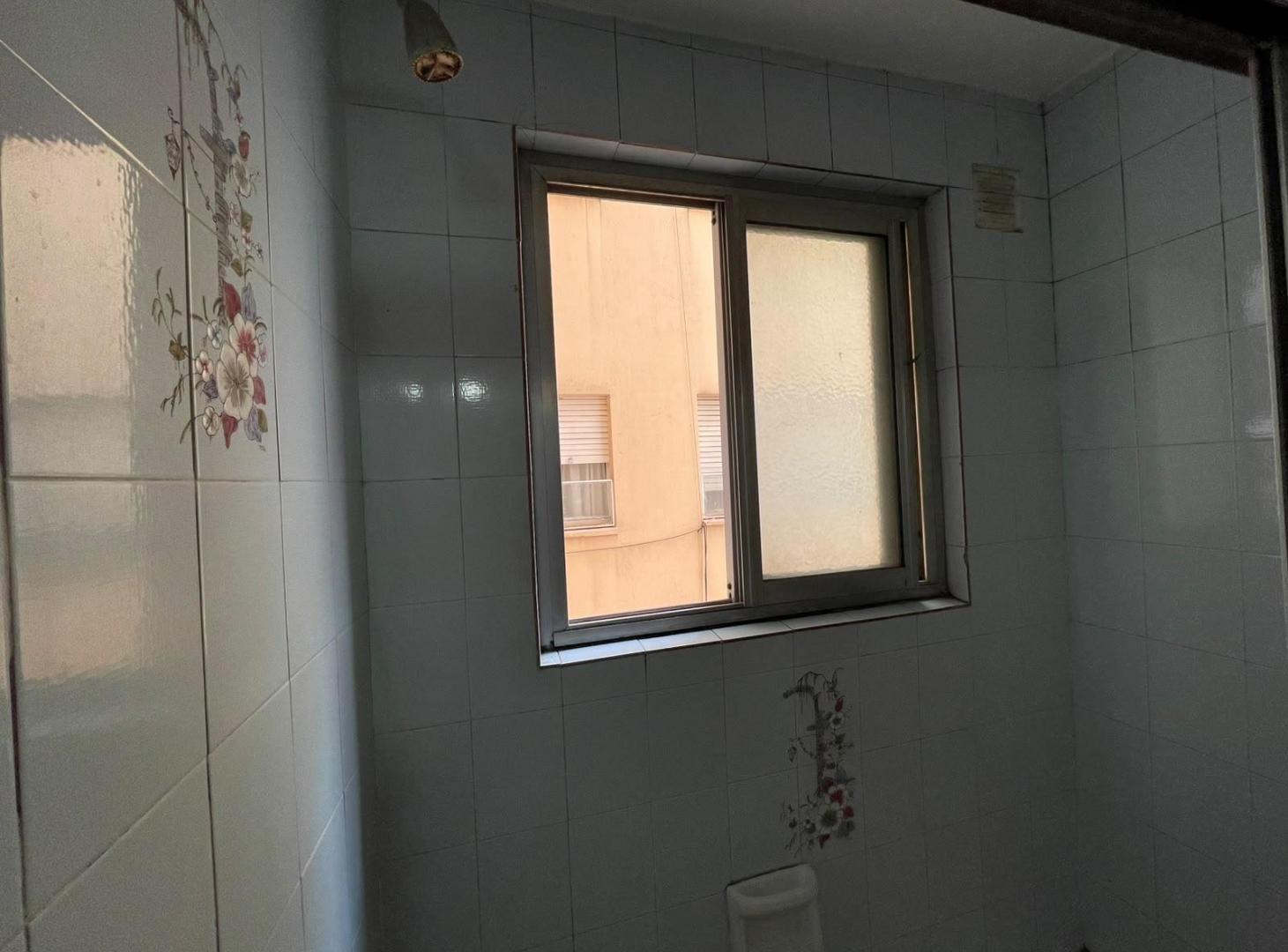 Foto de Venta Departamento 4 ambientes con Balcon al Frente en Caballito, imagen 5