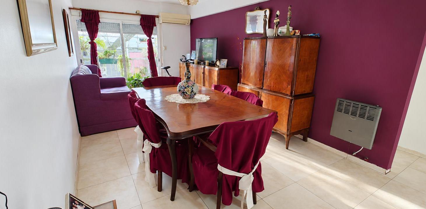 Foto de Departamento en venta 3 ambientes con balcón a la calle con cochera en, imagen 3