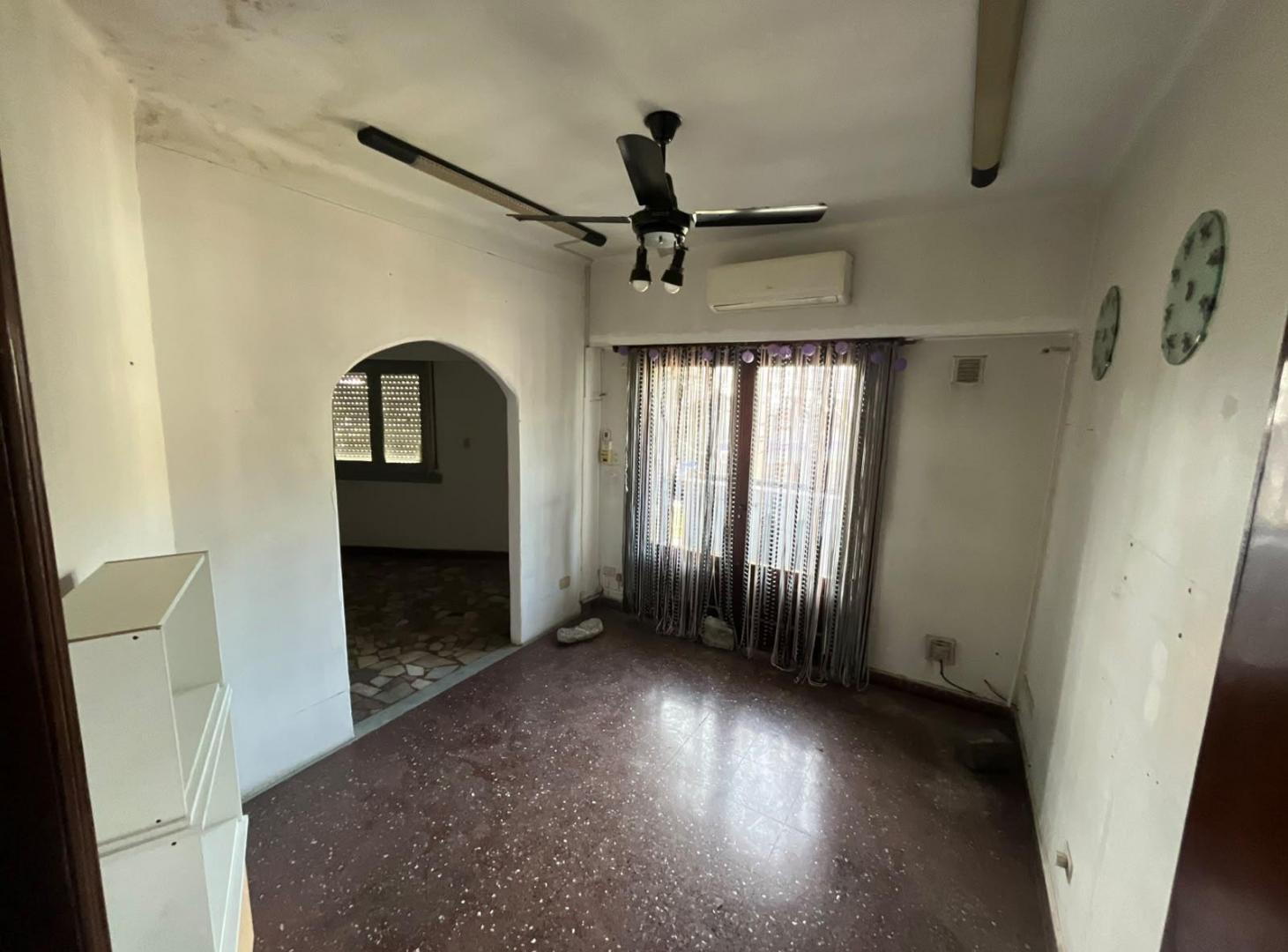 Foto de Venta- Ph- Departamento- 3 ambientes- terraza propia- Balcón- Permuta, imagen 4