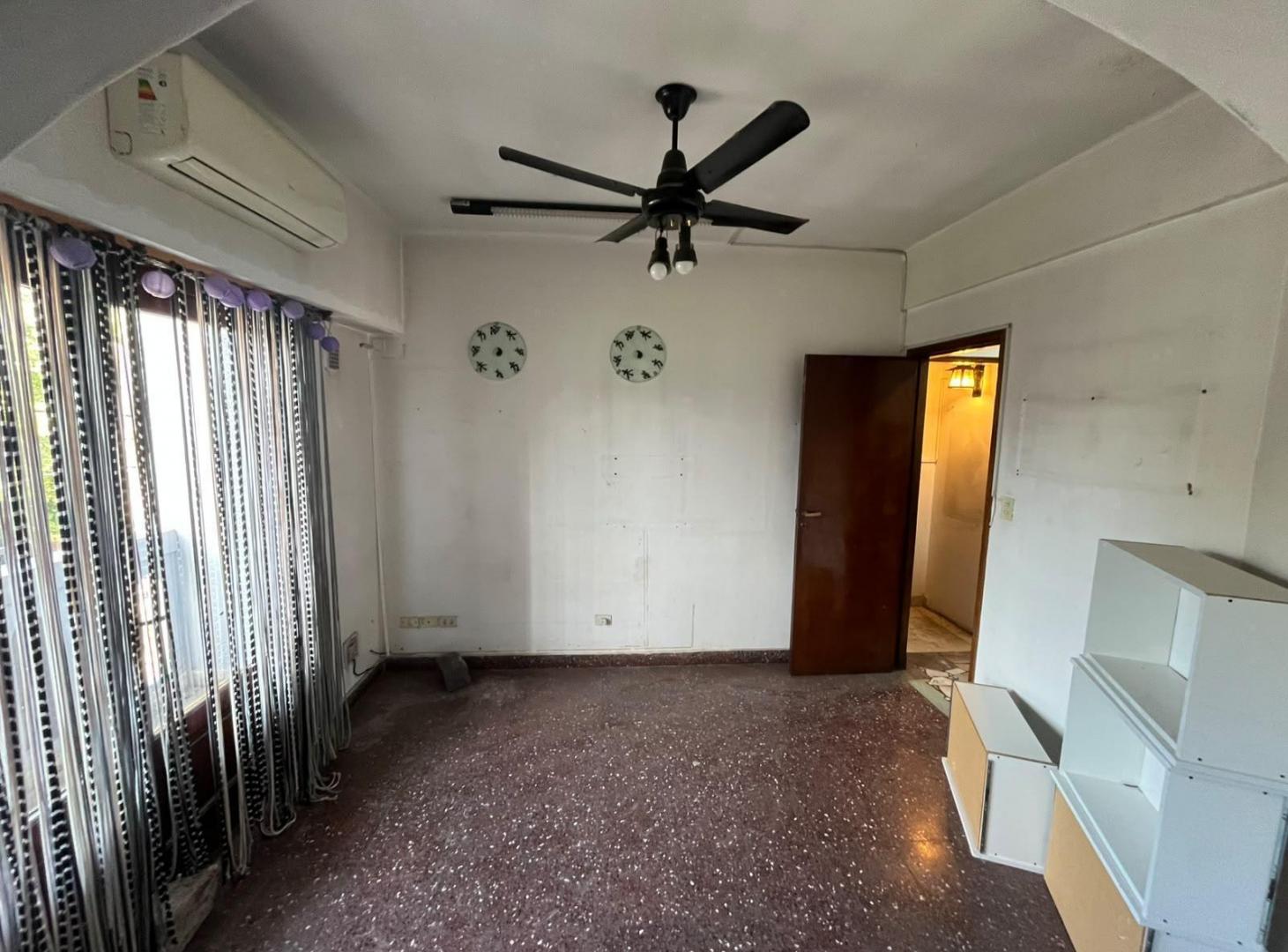 Foto de Venta- Ph- Departamento- 3 ambientes- terraza propia- Balcón- Permuta, imagen 3