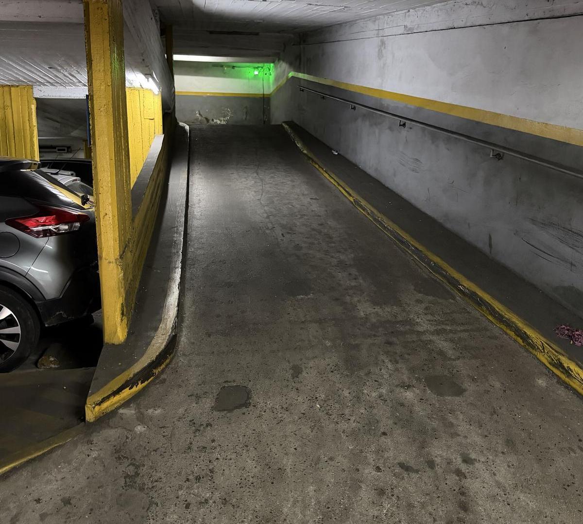 Foto de Venta garage - México 400 - Monserrat, imagen 1