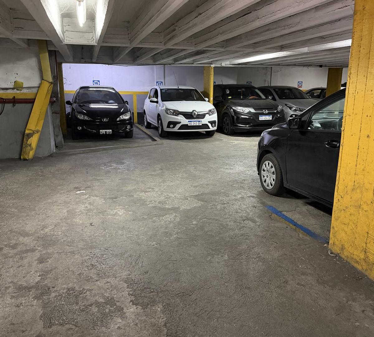 Foto de Venta garage - México 400 - Monserrat, imagen 3