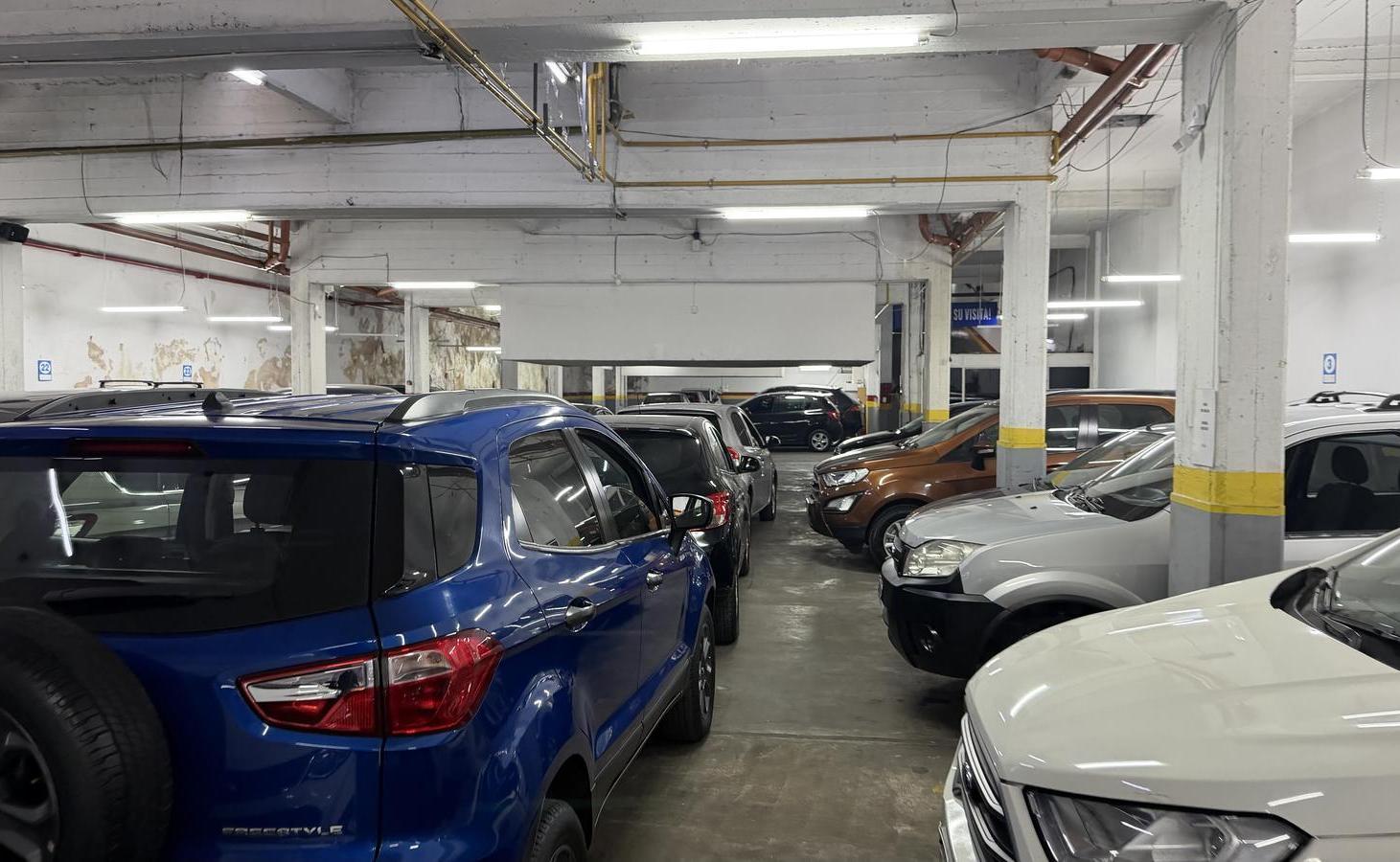 Foto de Venta Garage y local comercial a la calle - Almagro - Sarmiento 4100, imagen 3