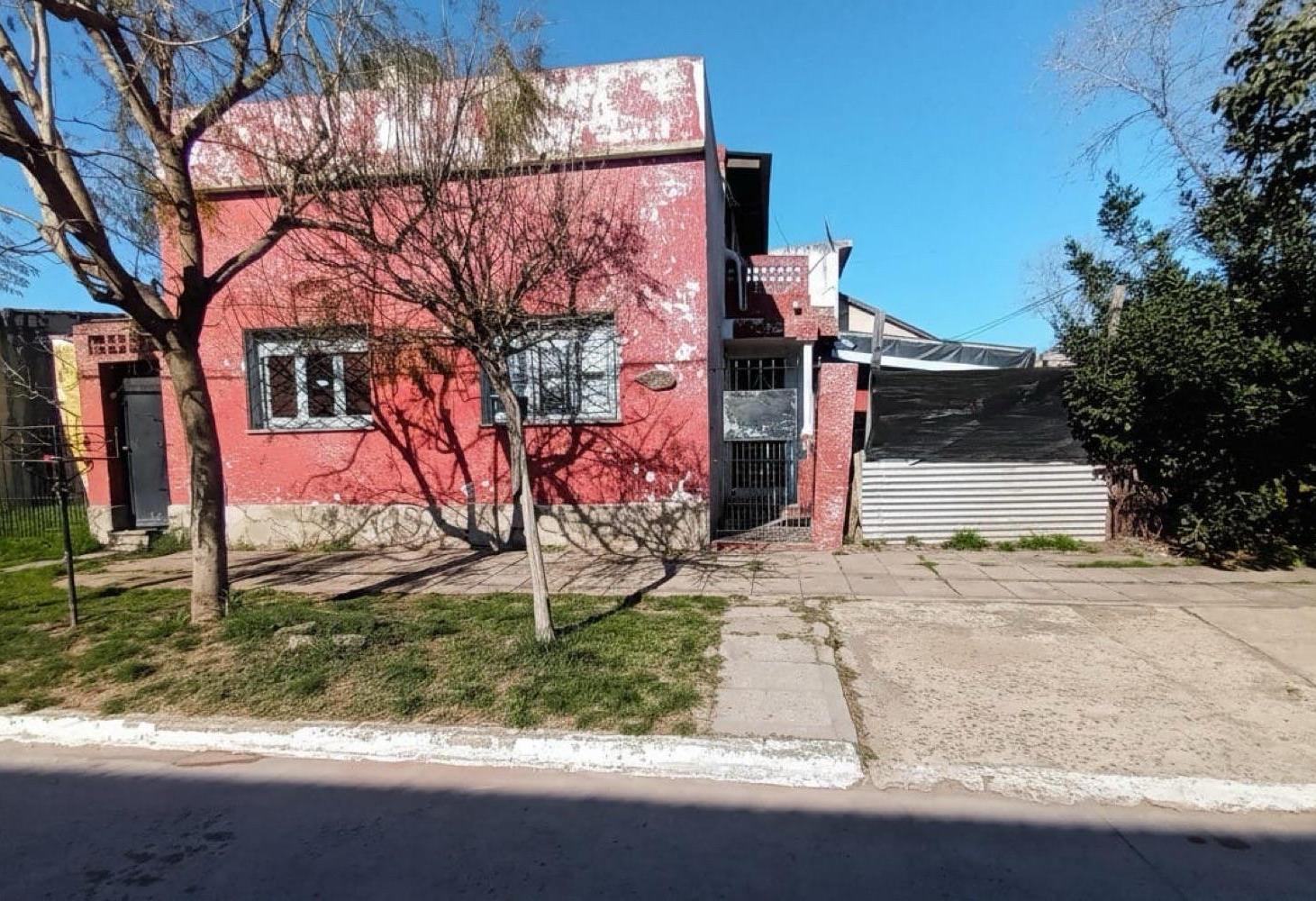 Foto de Oportunidad Multifamiliar en Esquina - Bº Pompeya (Acepta Permuta y, imagen 3