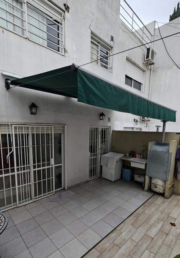 Foto de Venta - PH - 2 Ambientes - Patio - Luminoso - Monte Castro - Apto, imagen 4