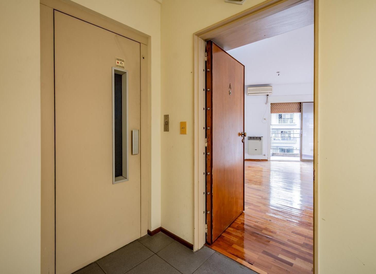 Foto de Venta, Departamento, 3 ambientes, Balcon, Apto Profesional, 2 baños, imagen 2