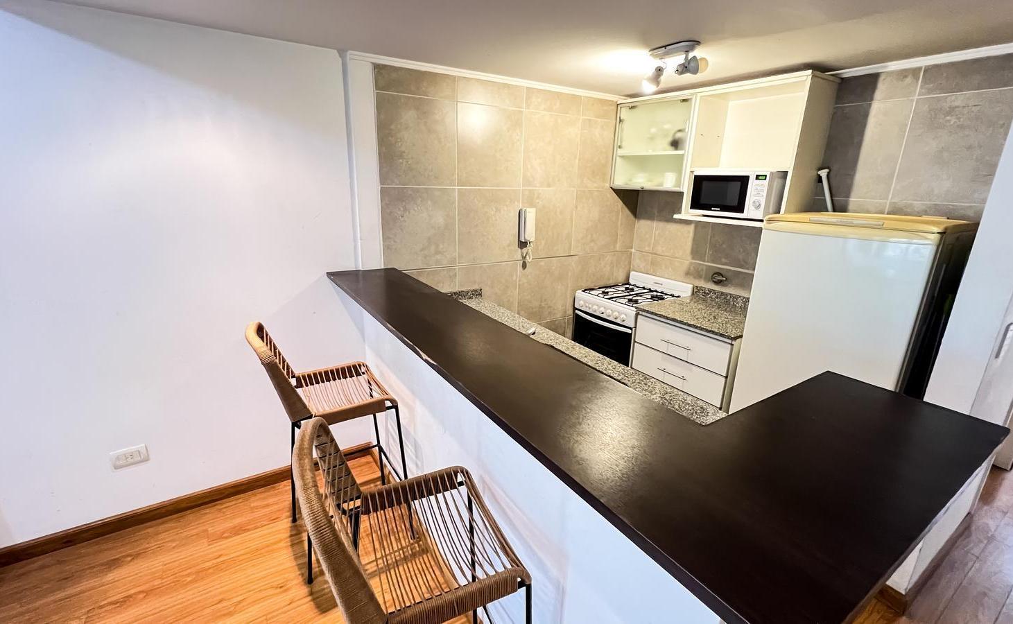 Foto de Departamento en Venta, monoambiente, balcon, pileta, cochera, Coghlan, imagen 2