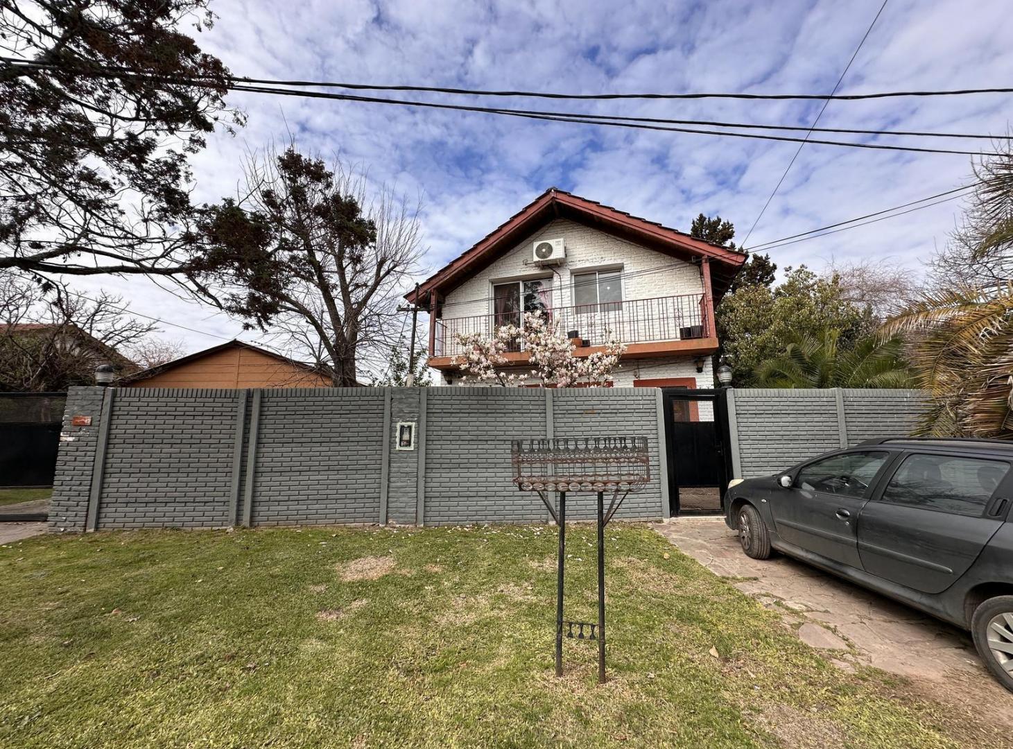 Foto de VENTA DE CASA MULTIFAMILIAR CON PILETA EN BARRIO MONTECARLO DEL VISO, imagen 4